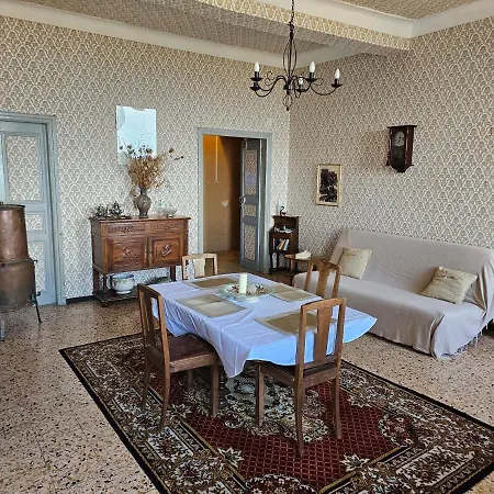 Apartment Palazzu Massoni, Magnifique Vue Sur La Et La Montagne, Clim, Wifi, Parking Gratuit Cervione