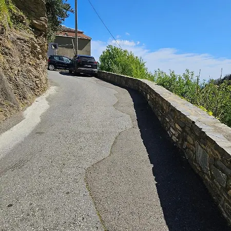 Palazzu Massoni, Magnifique Vue Sur La Et La Montagne, Clim, Wifi, Parking Gratuit * Cervione