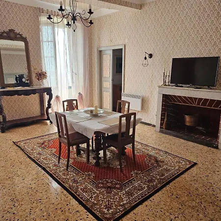 Palazzu Massoni, Magnifique Vue Sur La Et La Montagne, Clim, Wifi, Parking Gratuit